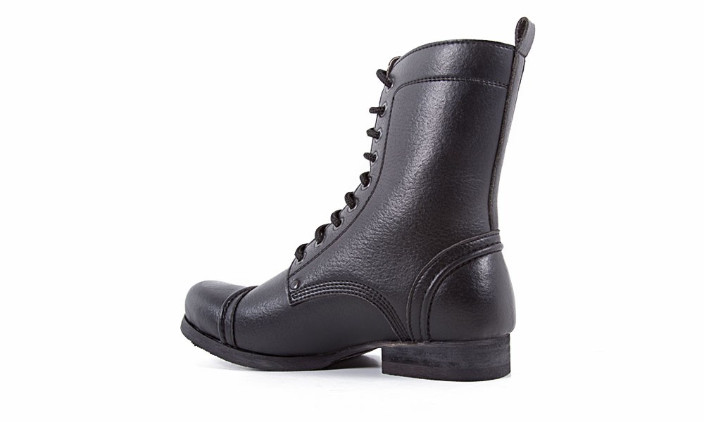 Vegan Lace-up Boot | SHOES Vintage Boot Black | avesu SHOES